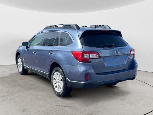 Used 2017 Blue Subaru 2.5i Premium image 3