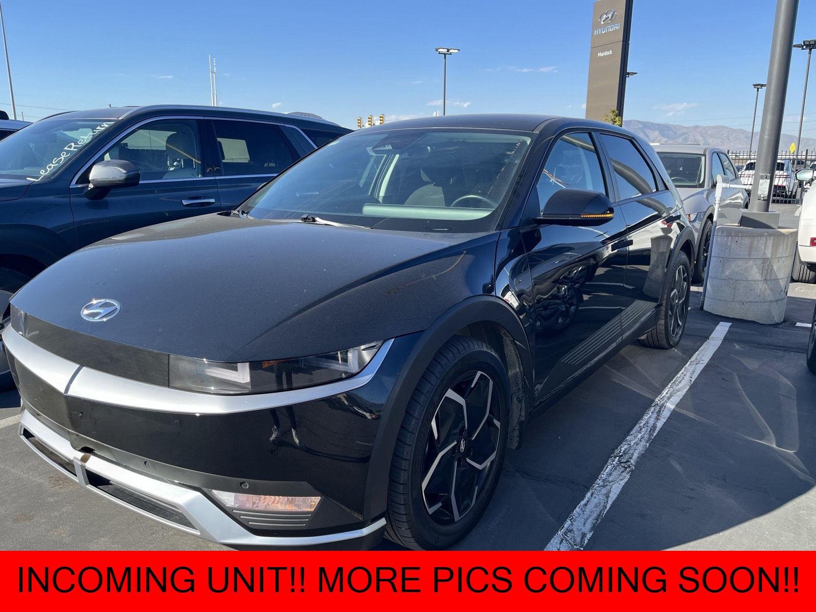 Certified Used 2024 Abyss Black Hyundai SEL image 1