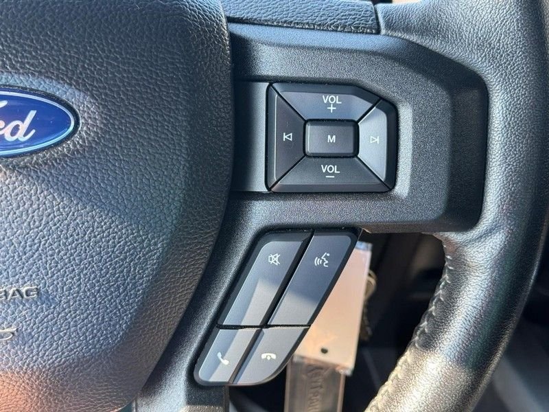 Used 2020 Oxford White Ford XLT image 21