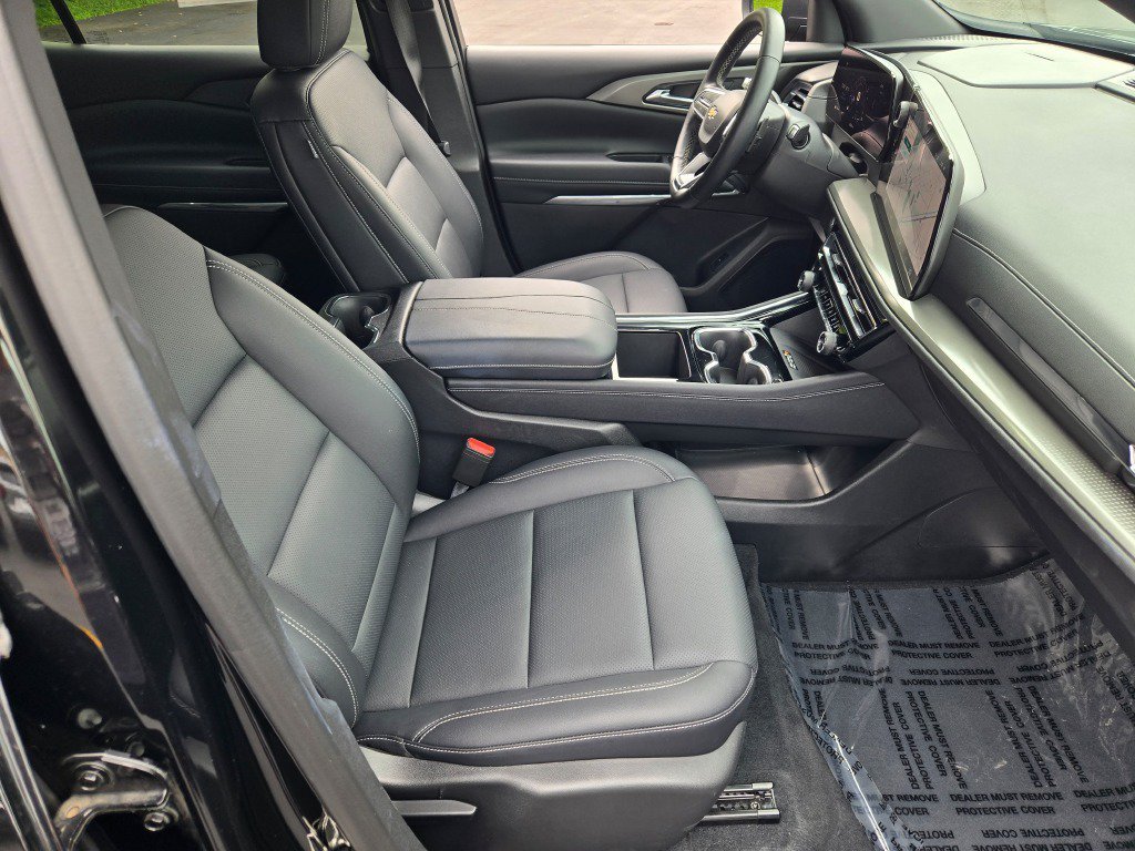 2026 Chevrolet Traverse LT - Photo 6