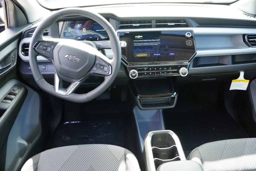 2027 Chevrolet Bolt LT - Photo 12
