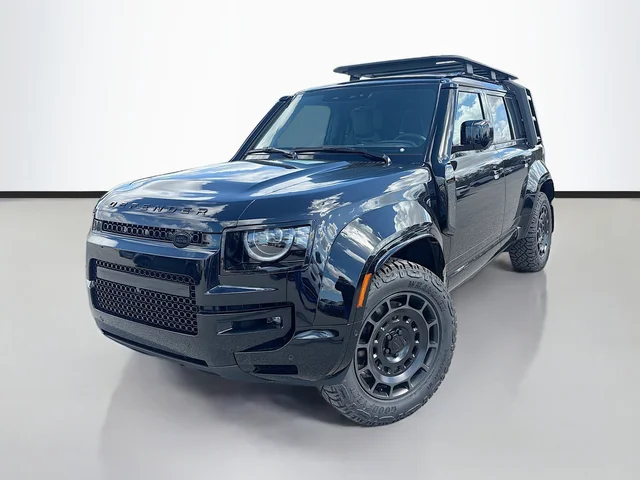 2026 Land Rover Defender 110 OCTA Black