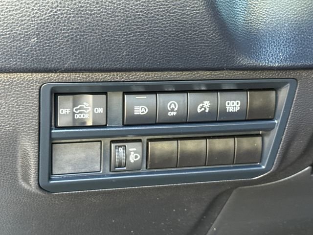 Used 2025 Silver Toyota SR5 image 18