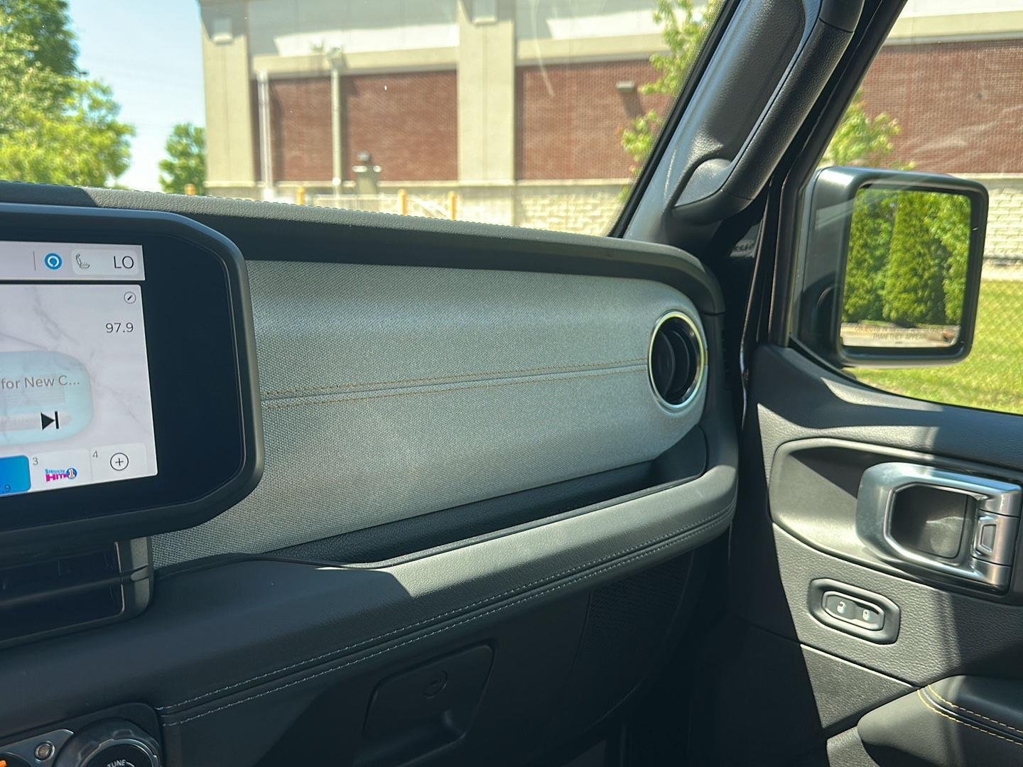 Used 2024 Black Clearcoat Jeep Sahara image 20