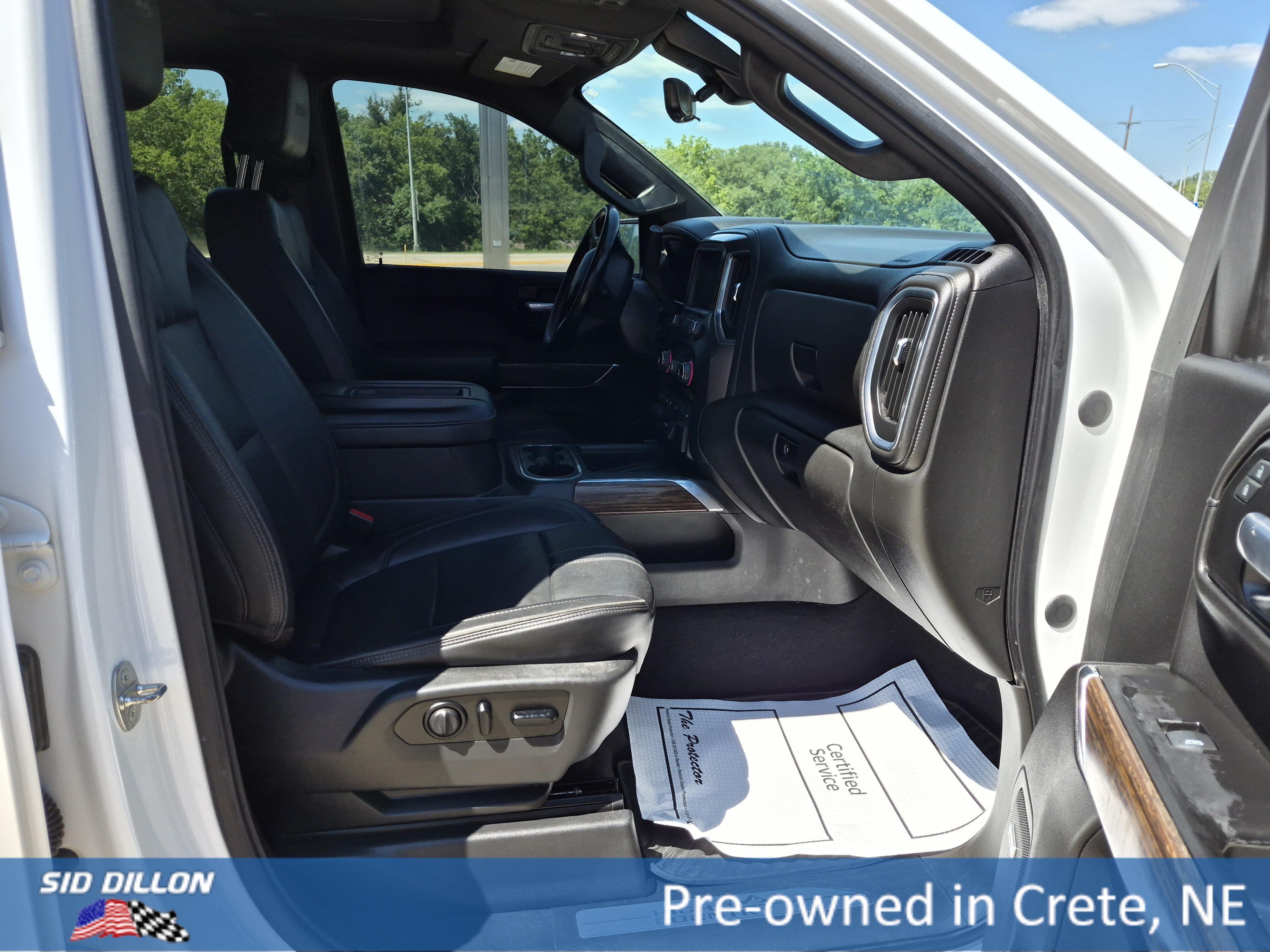 Used 2021 Iridescent Pearl Tricoat Chevrolet High Country image 4