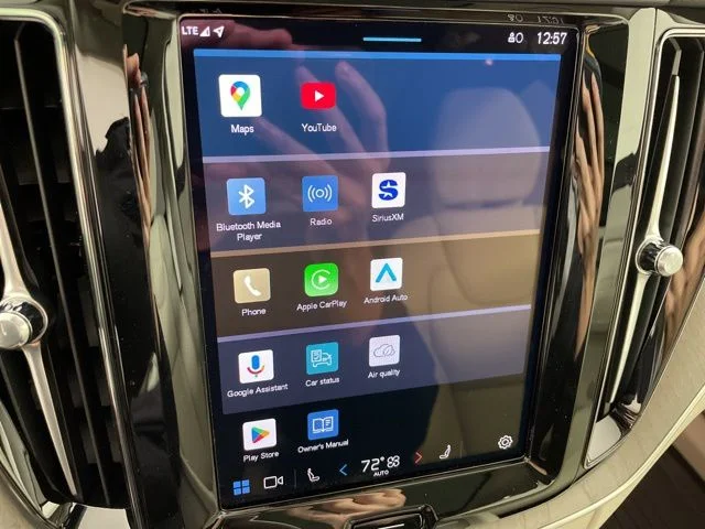 Certified Used 2025 Crystal White Volvo Plus image 36