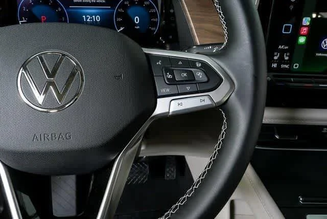 2026 Volkswagen Atlas SE - Photo 13