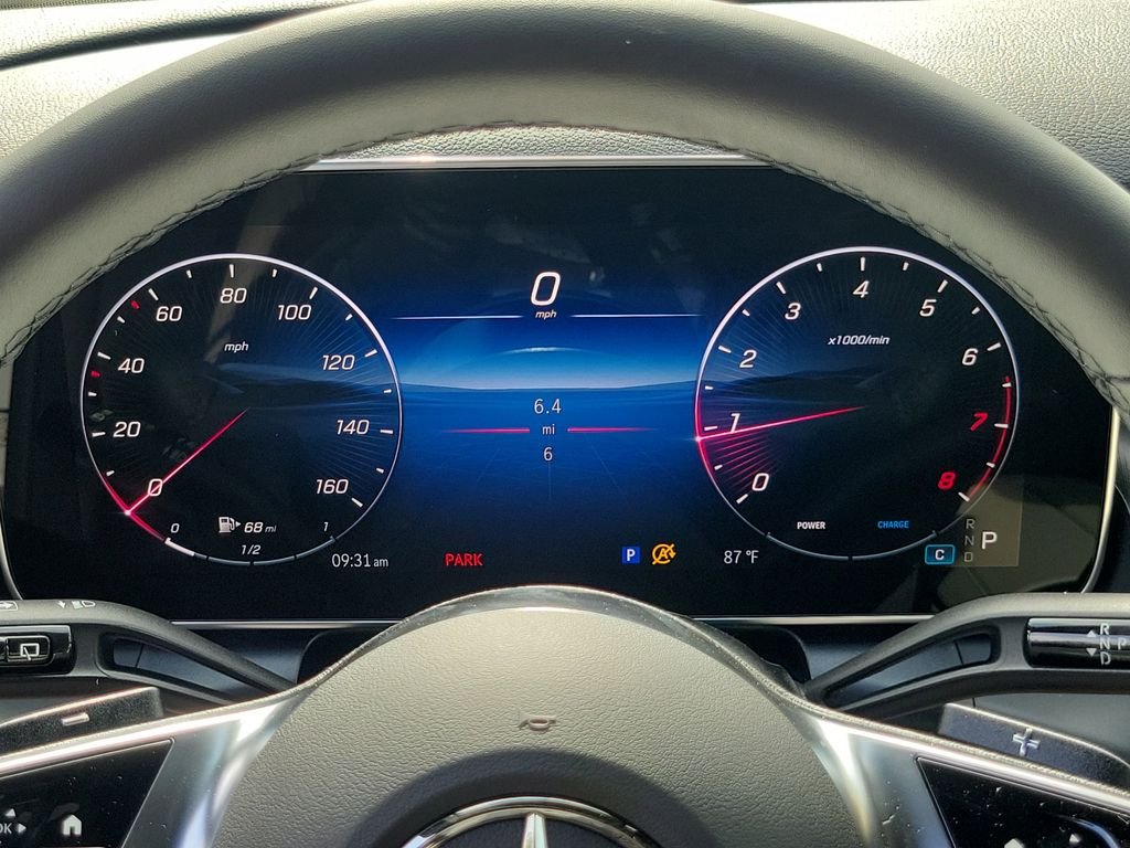 New 2026 White Mercedes-Benz GLC 300 image 24