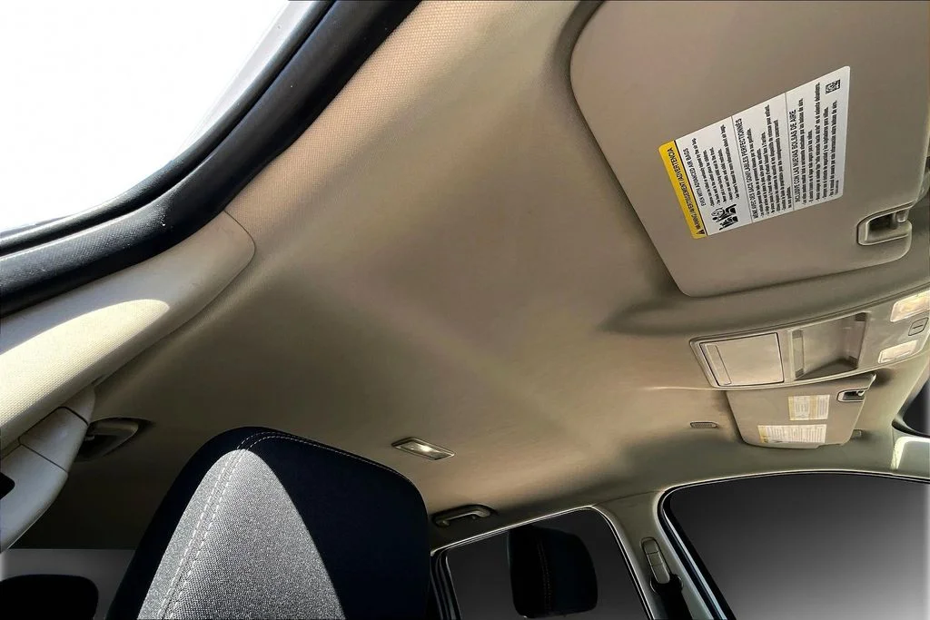 Used 2021 White Ford XLT image 28