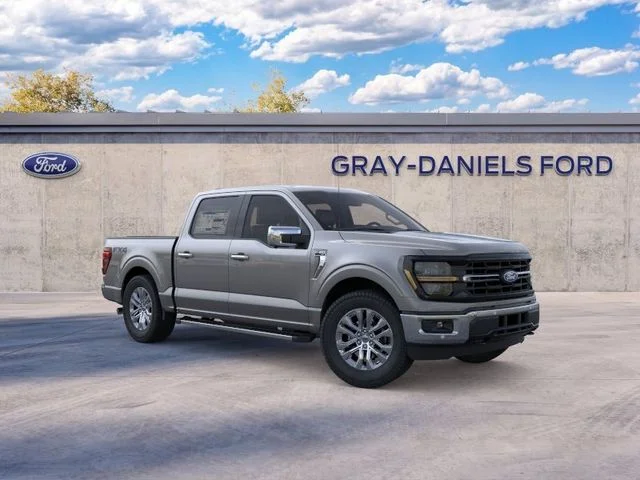 New 2026 Carbonized Gray Metallic Ford XLT image 29