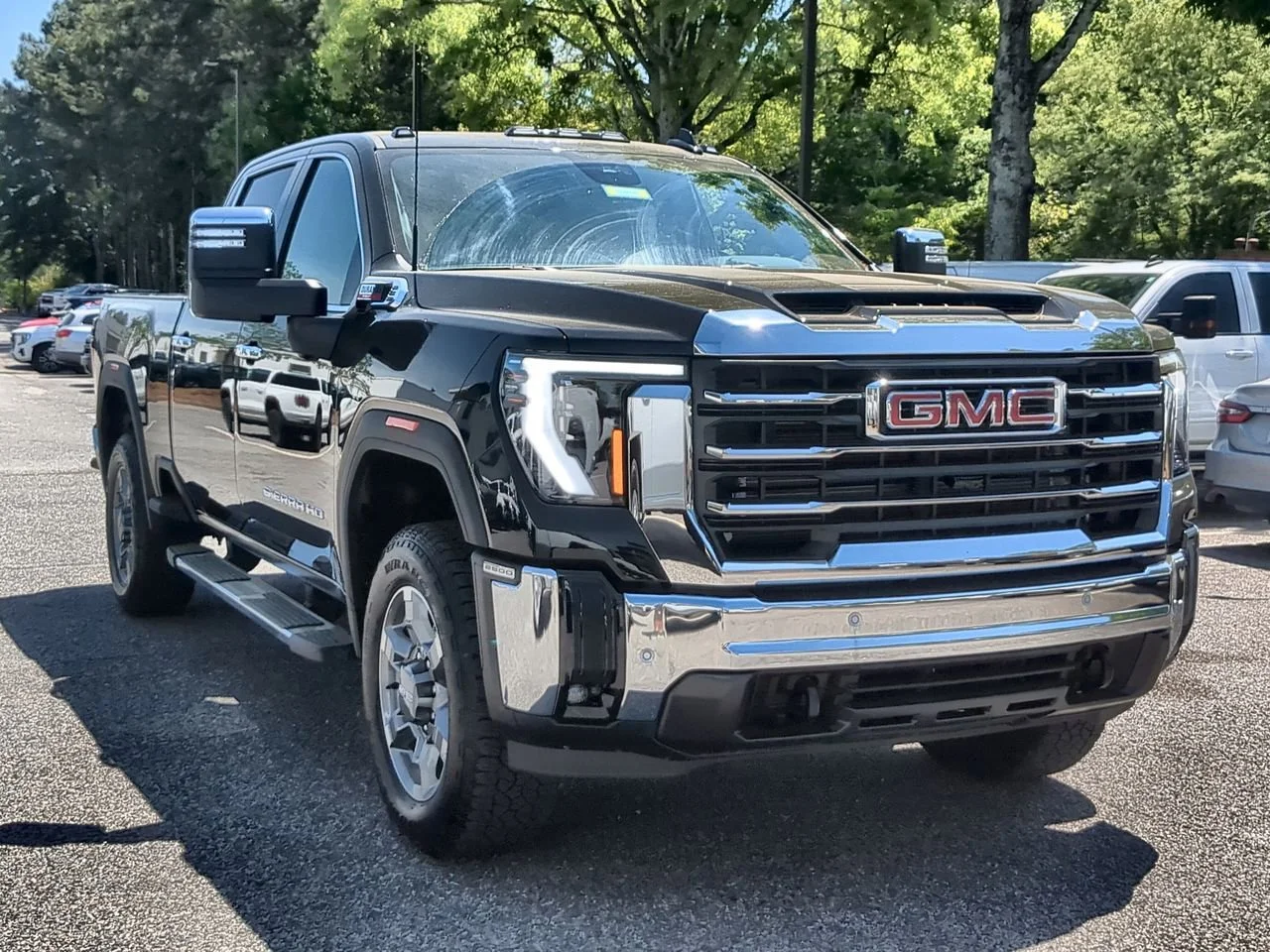 New 2026 Onyx Black GMC SLT image 2