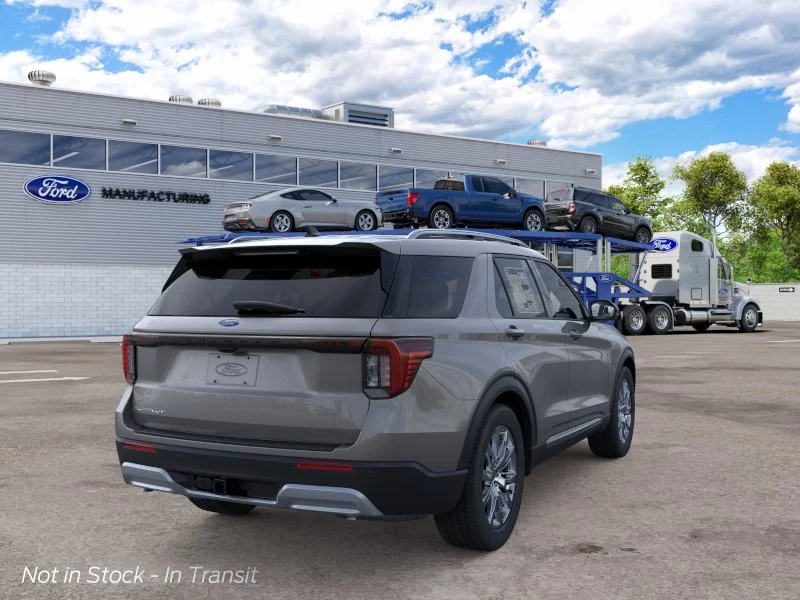 New 2026 Carbonized Gray Metallic Ford Platinum™ image 8