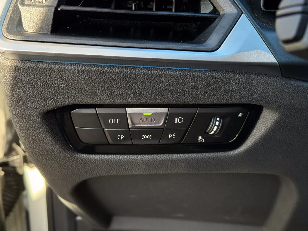 Used 2024  BMW NA image 23