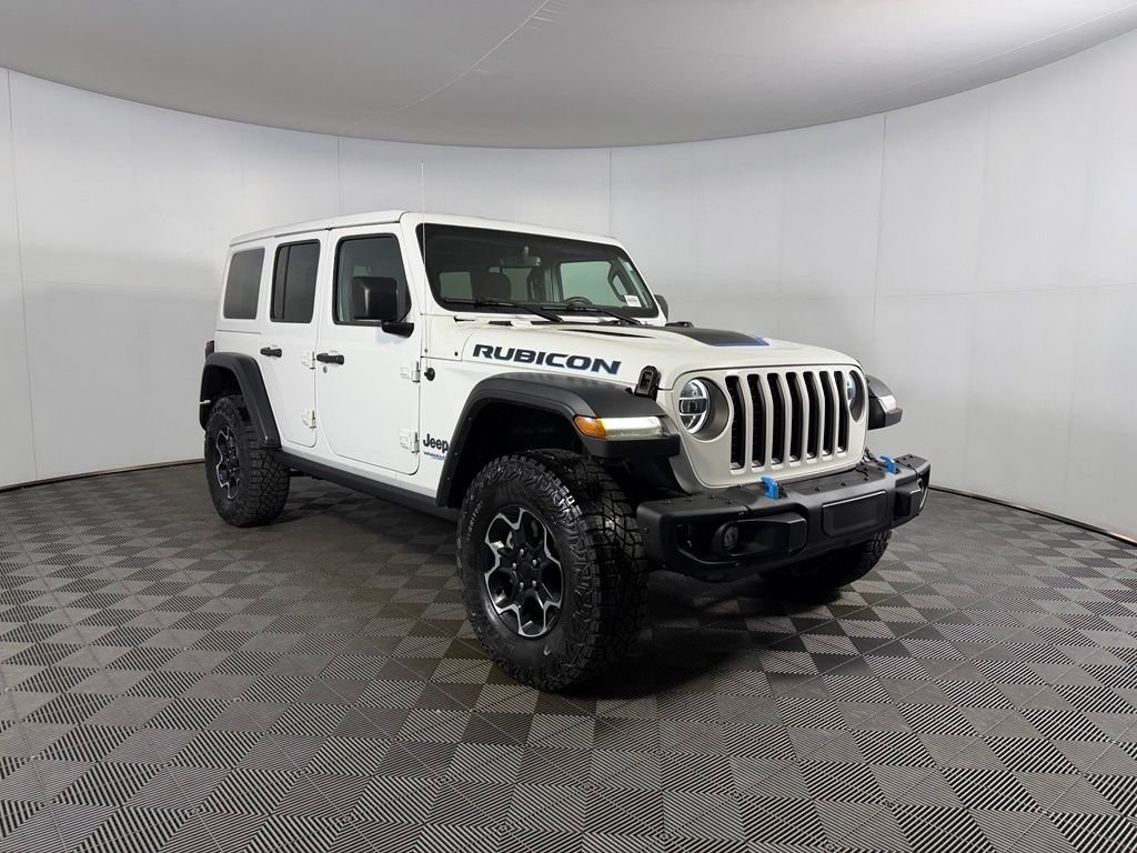 Certified Used 2022 White Jeep Unlimited Rubicon 4xe image 5