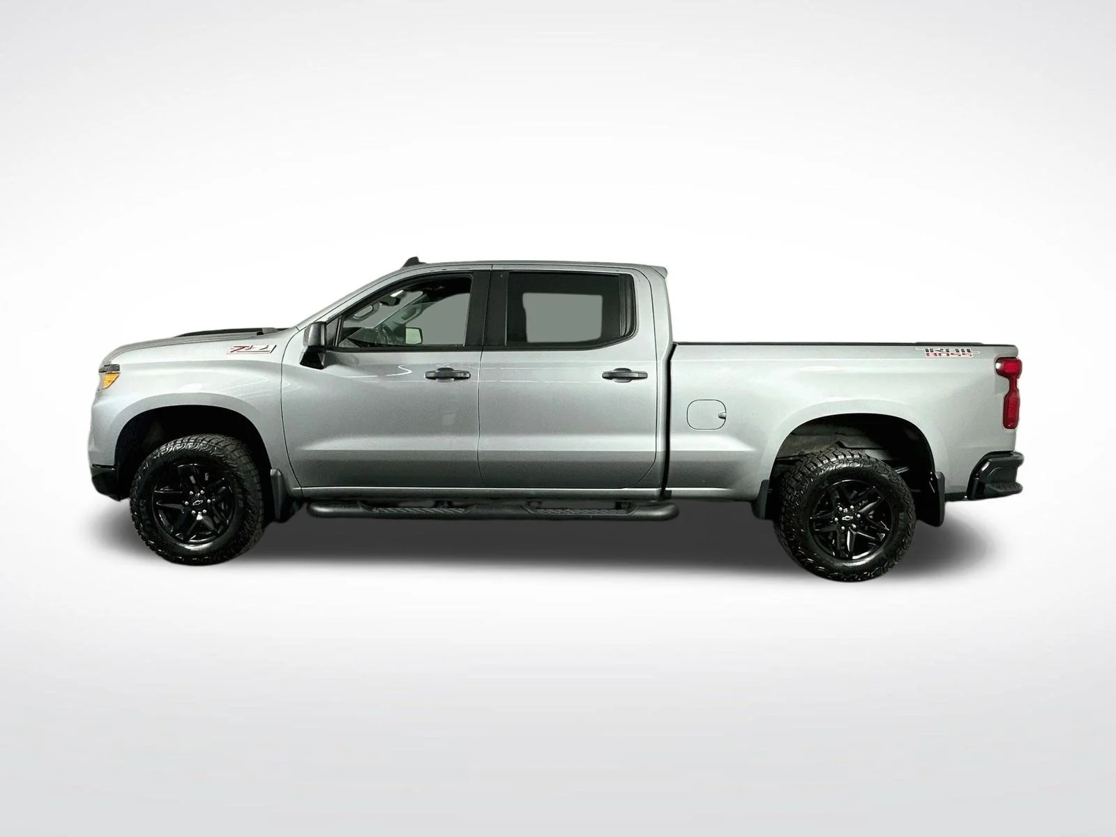 Used 2024 Sterling Gray Metallic Chevrolet Custom Trail Boss image 5