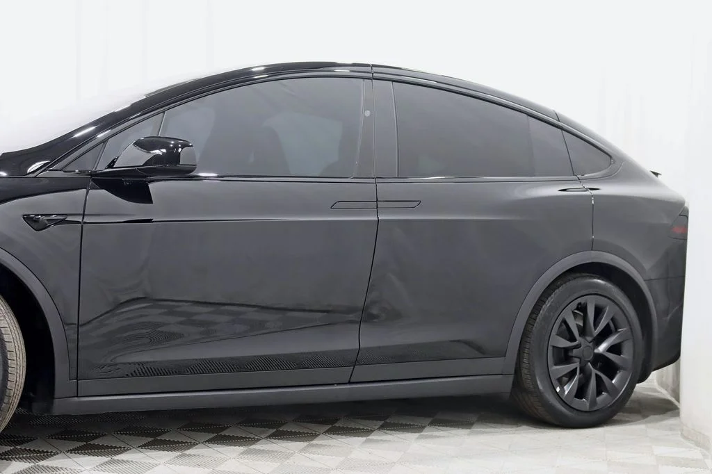 2022 Tesla Model X Plaid