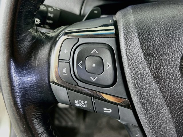 2016 Toyota Avalon XLE Premium - Photo 13
