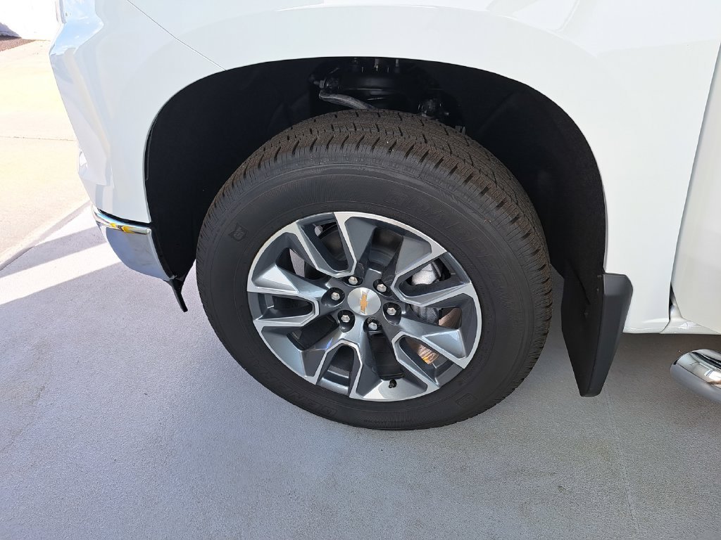 2026 Chevrolet Silverado 1500 LT - Photo 17