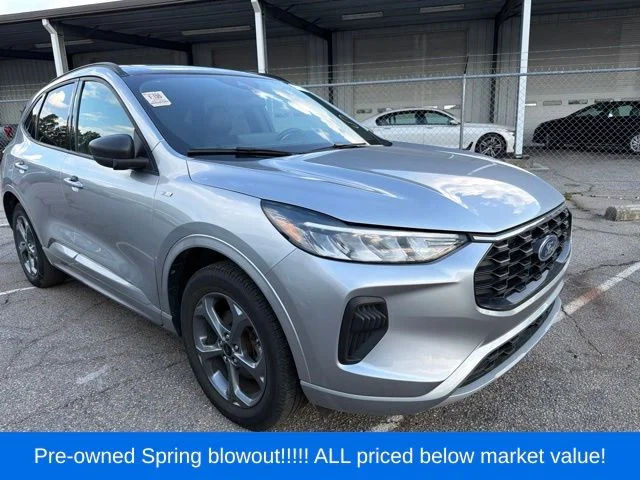 Used 2023 Silver Ford ST-Line image 10