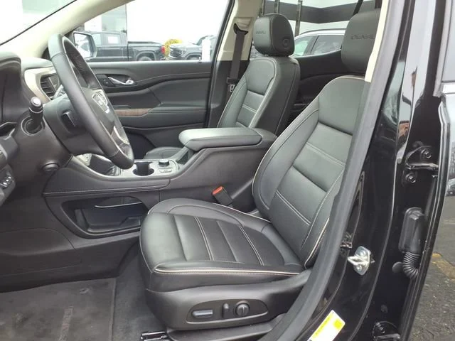 2023 GMC Acadia Denali - Photo 16