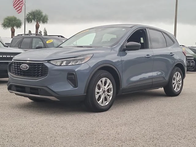Used 2025 Blue Ford Active image 32