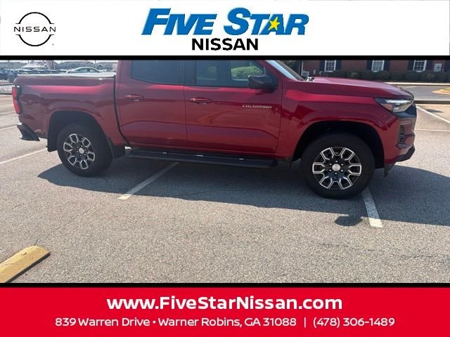Used 2024 Red Chevrolet LT image 17