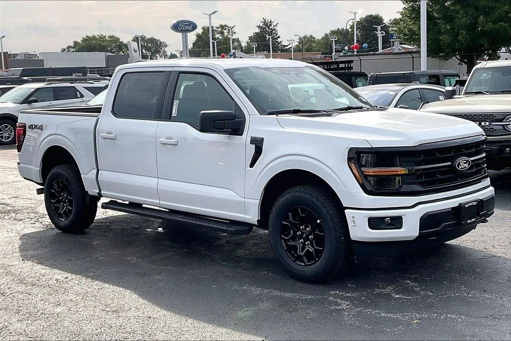 New 2026 White Ford XLT image 34