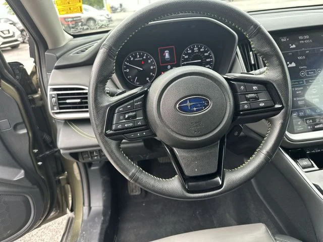 Used 2025 Green Subaru Onyx Edition image 13