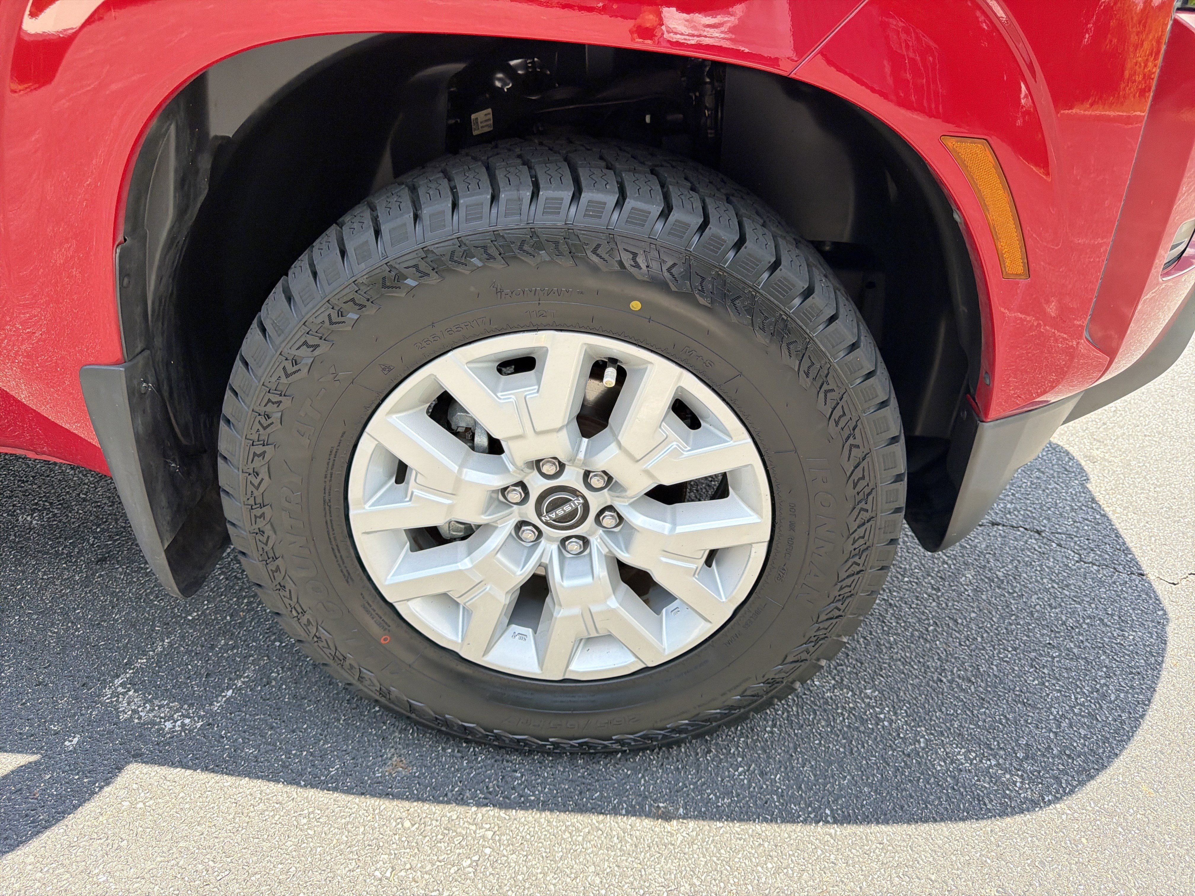 Used 2022 Red Alert Nissan SV image 12