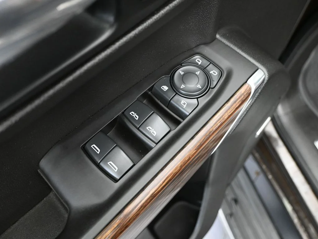 Used 2020 Brown Chevrolet High Country image 22