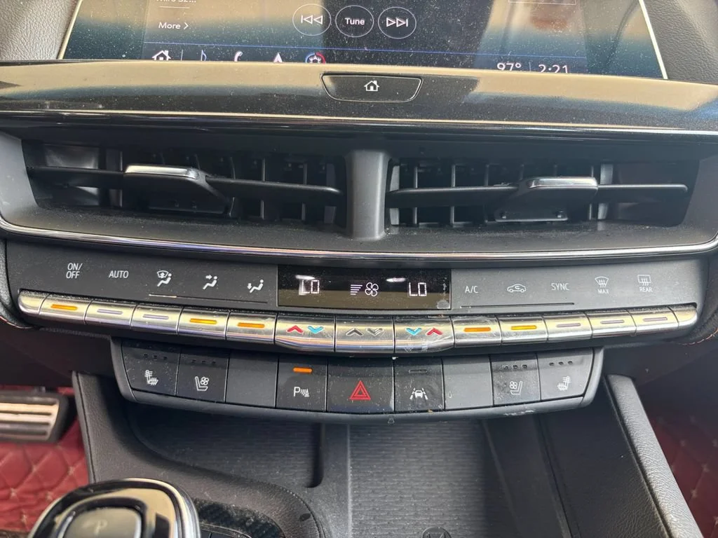 Used 2023 BLACK RAVEN Cadillac Sport image 23