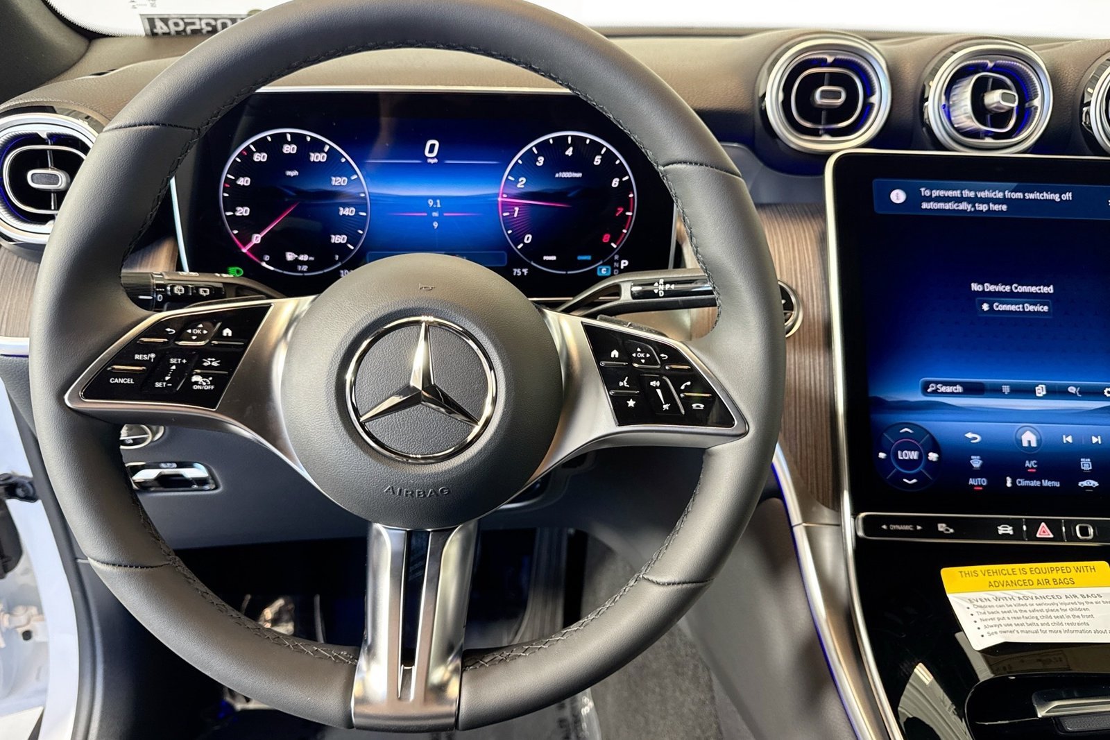 New 2026 Polar White Mercedes-Benz GLC 300 image 11