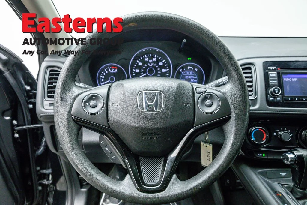 Used 2018 Black Honda LX image 10