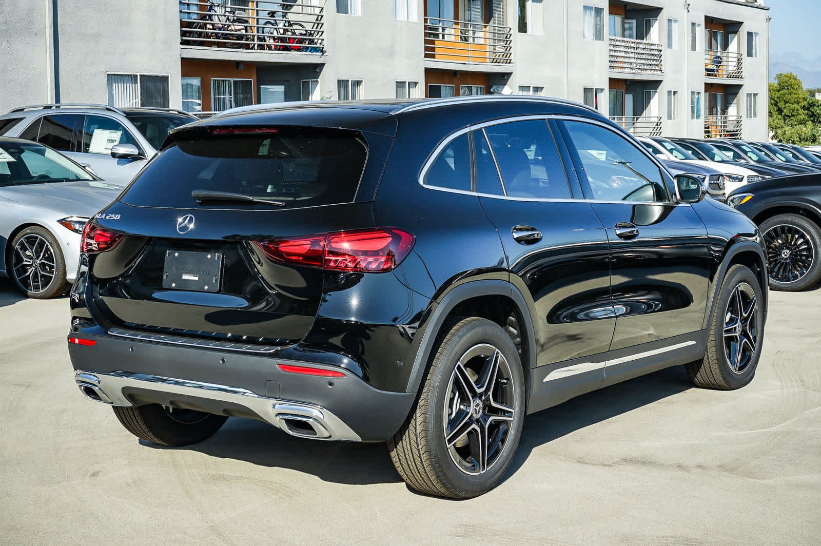 New 2026 Night Black Mercedes-Benz GLA 250 image 4