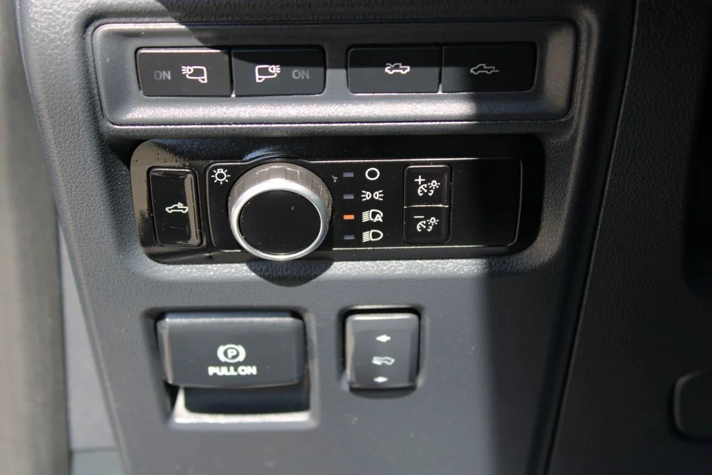 Used 2023 Blue Ford Platinum image 28