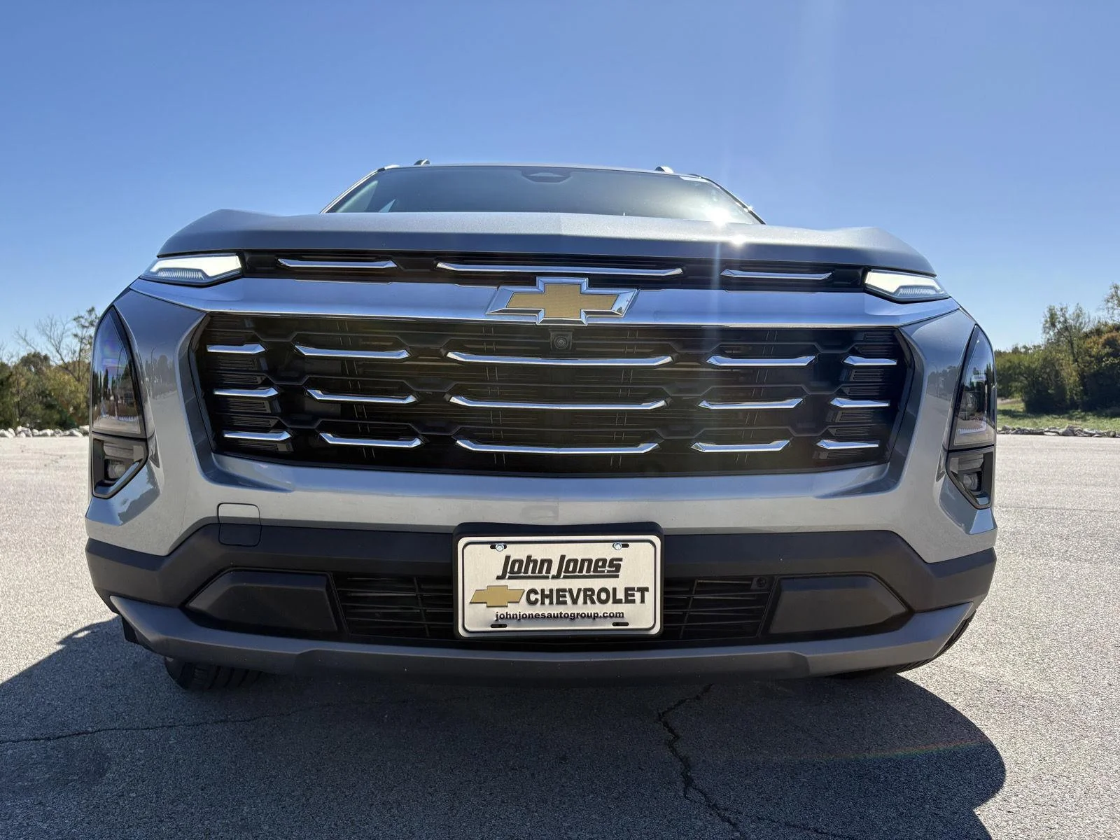 Used 2025 Sterling Gray Metallic Chevrolet AWD LT image 20