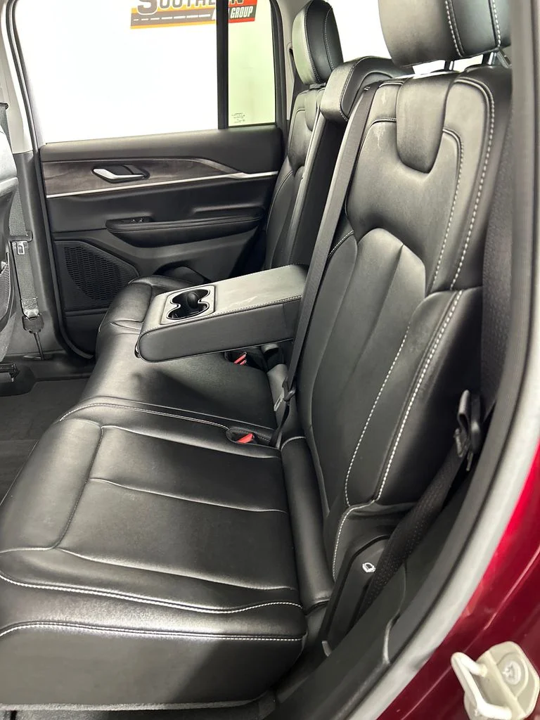 Used 2023 Red Jeep Limited image 17