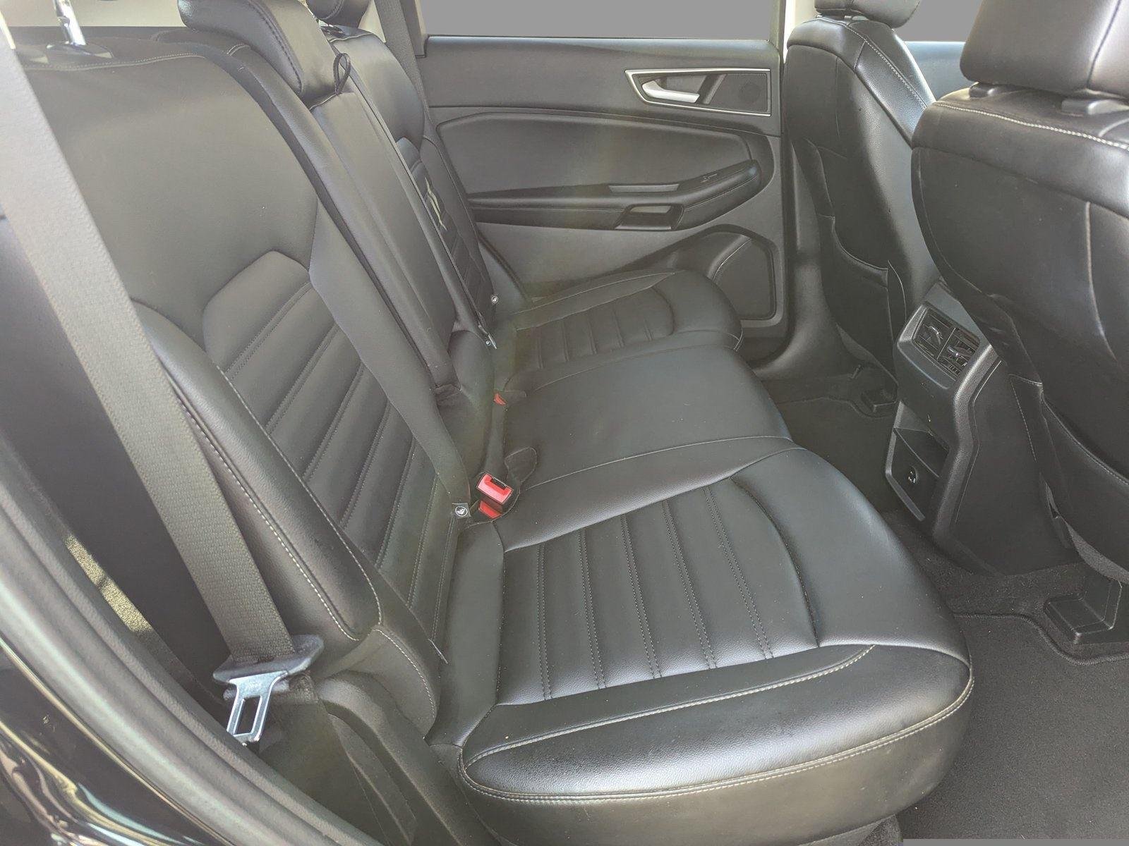 Used 2022 Agate Black Ford SEL image 35