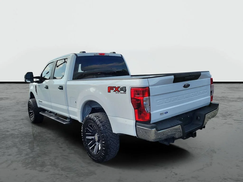 Used 2020 Oxford White Ford XL image 3