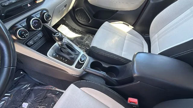 2023 Hyundai Venue SEL - Photo 13