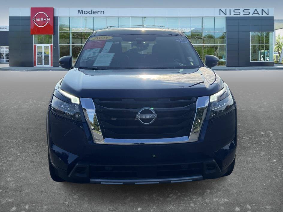 Used 2025 Deep Ocean Blue Pearl Nissan Platinum image 2