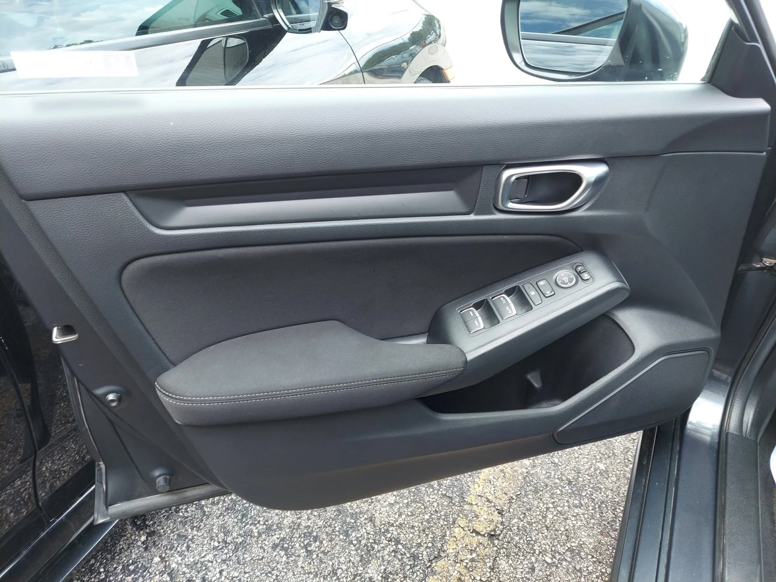 Used 2024 Gray Honda LX image 26