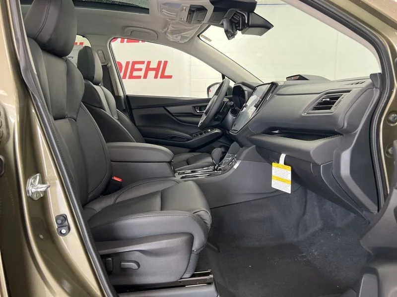 New 2026 AUTUMN GREEN METALLIC Subaru Onyx Edition Touring 7-Passenger image 14