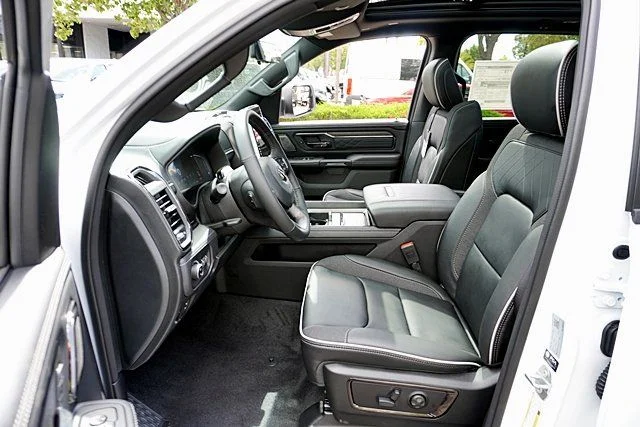 New 2026 Bright White Clear-Coat Exterior Paint RAM Limited image 23
