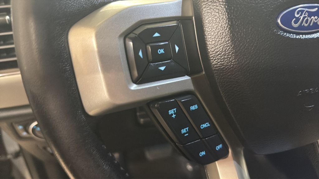 Used 2020 Silver Ford Lariat image 21