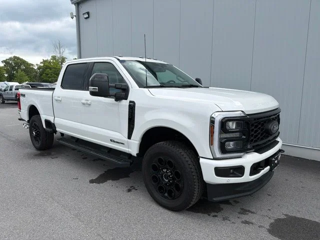 2026 Ford Super Duty F-250® Lariat®