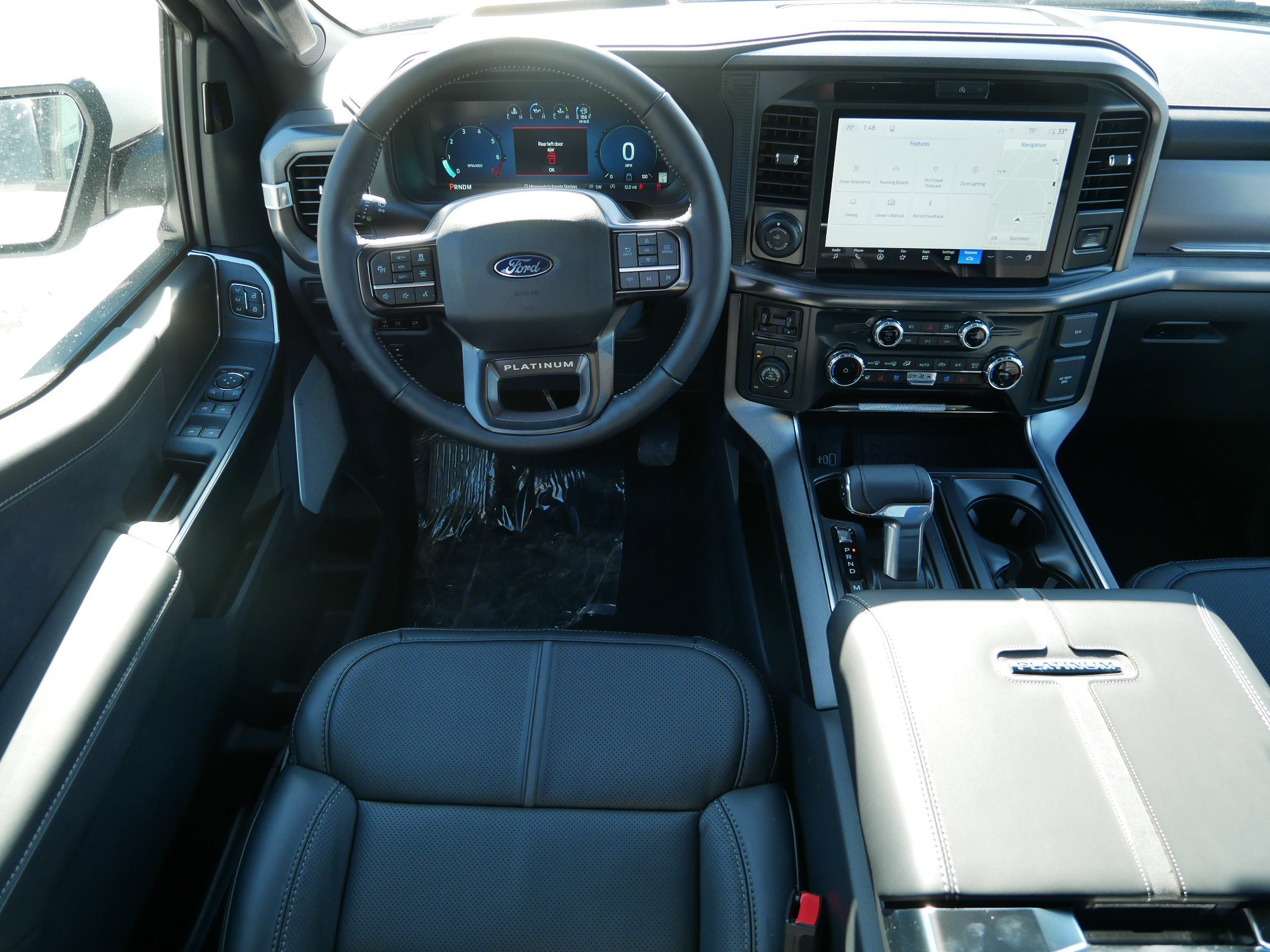 New 2026 Star White Metallic Tri-Coat Ford Platinum® image 13