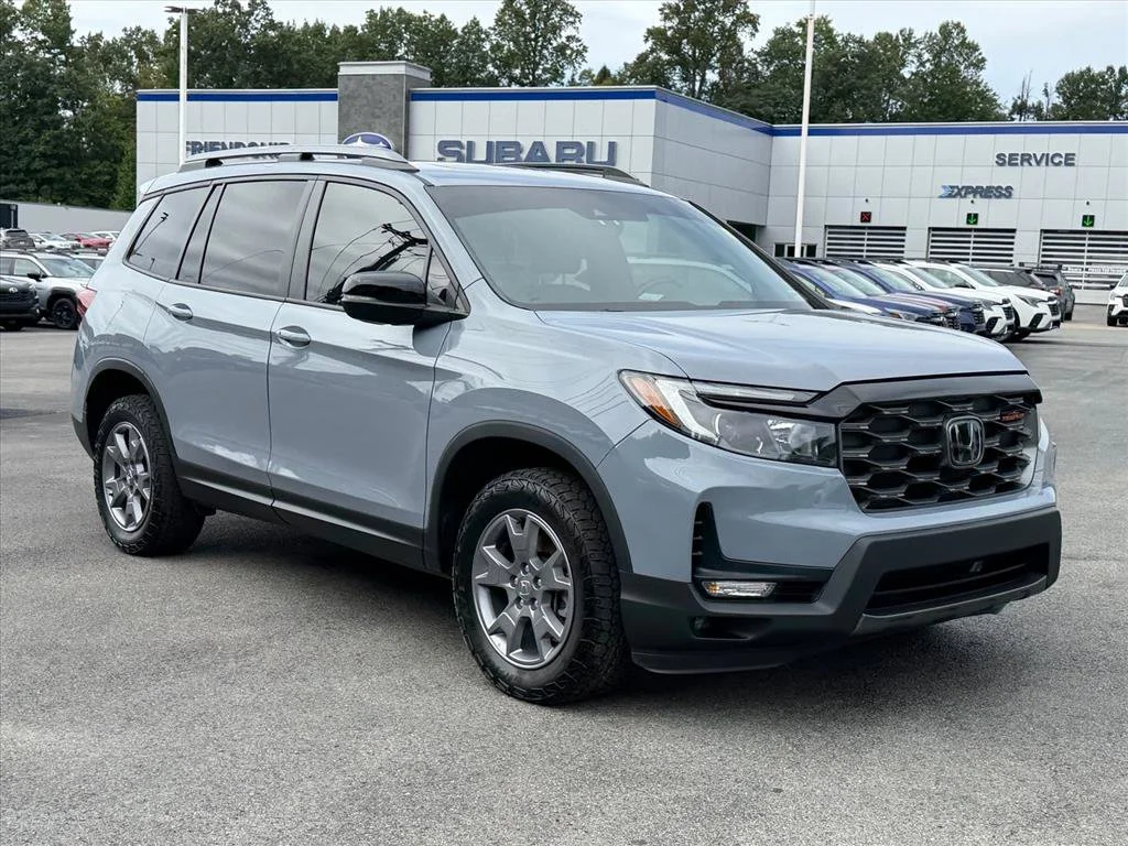 Used 2025  Honda TrailSport image 17