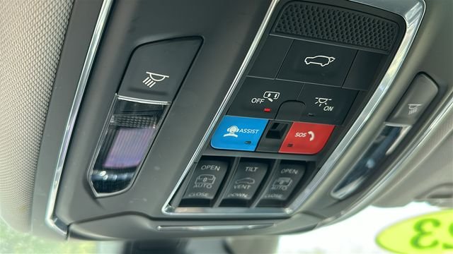 Used 2023 White Jeep Limited image 22