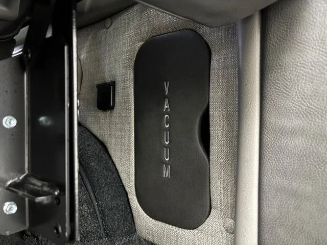 New 2026 Summit White GMC Work Van image 12